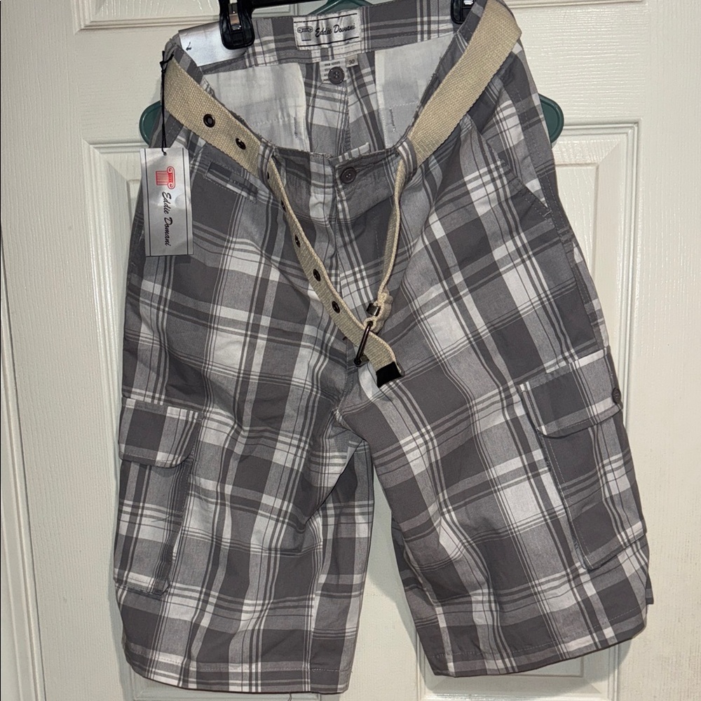 Men's Gray Plaid Cargo Shorts with Belt